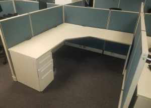 Pre-Owned Herman Miller AO2 Workstations