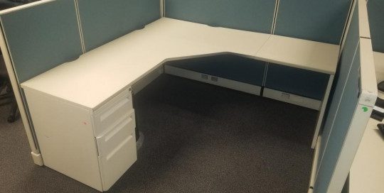Pre-Owned Herman Miller AO2 Workstations