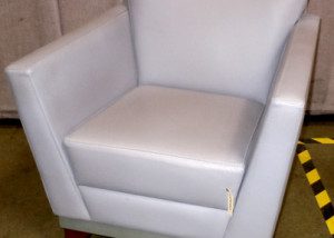 Pre-Owned Arcadia Lounge Chair